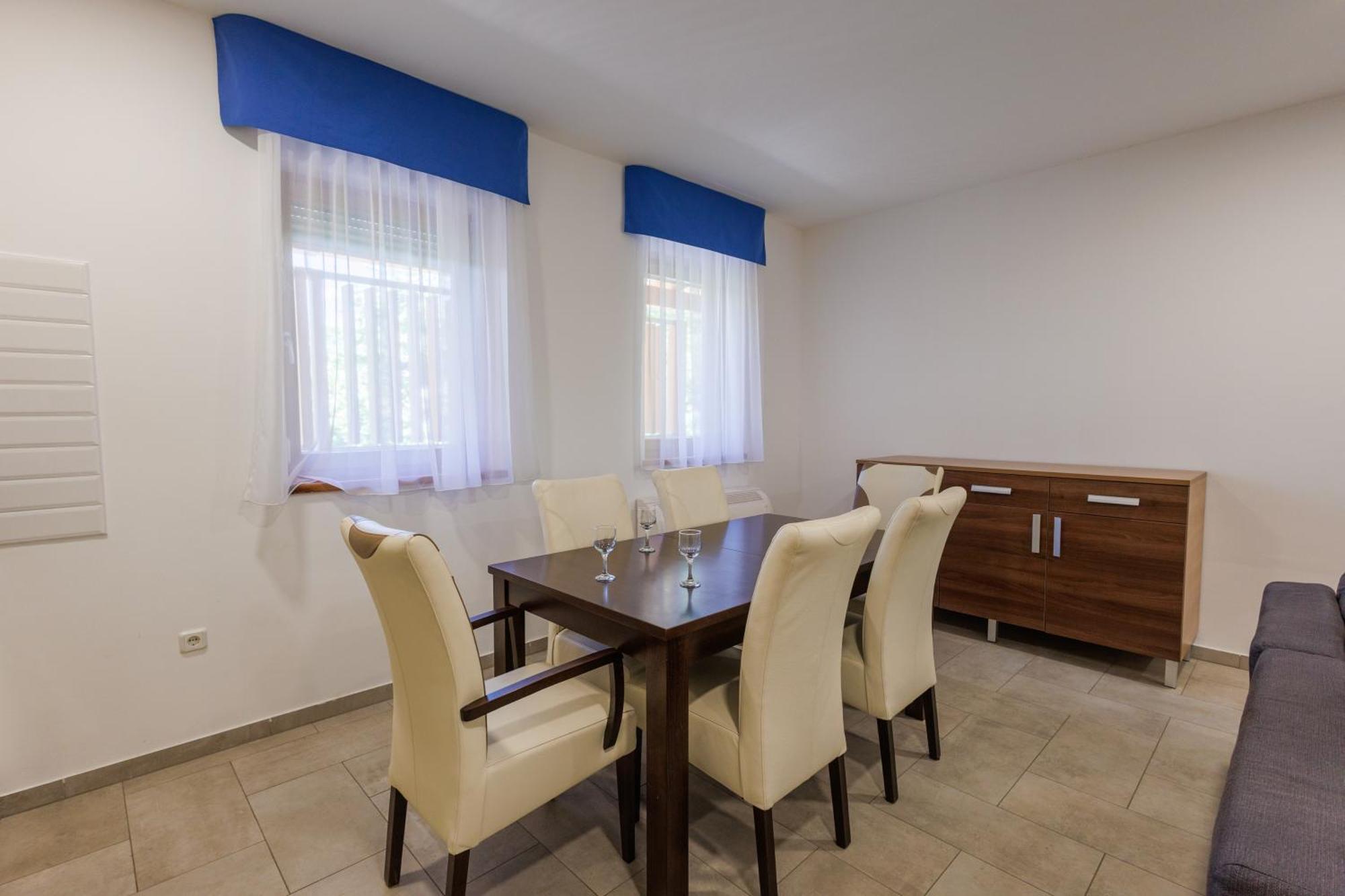 Jacht Apartmanok Balatonfüred Екстериор снимка